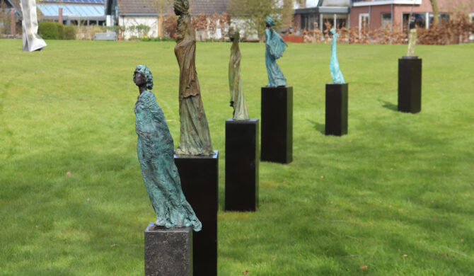 Beelden van Kieta Nuij bij Big Art&Garden